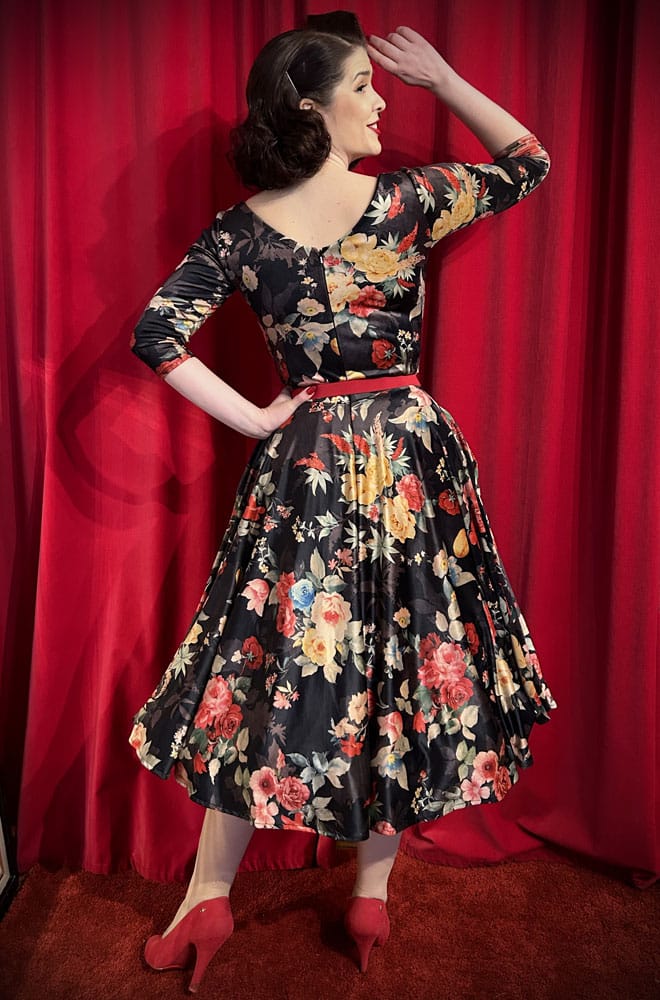 Winter Rose Velvet Adora Swing Dress image 3