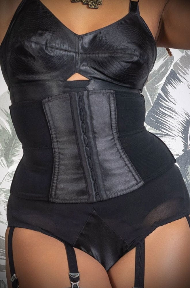 Black Glamour Nouveau Waspie image 3