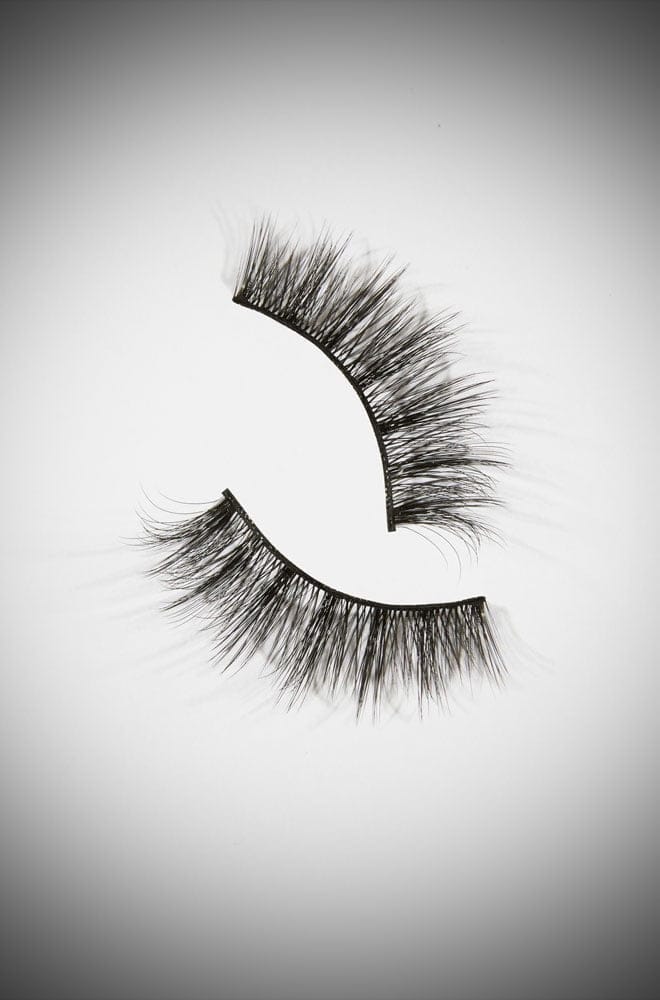 Eyefull Fluttery False Lashes image 0