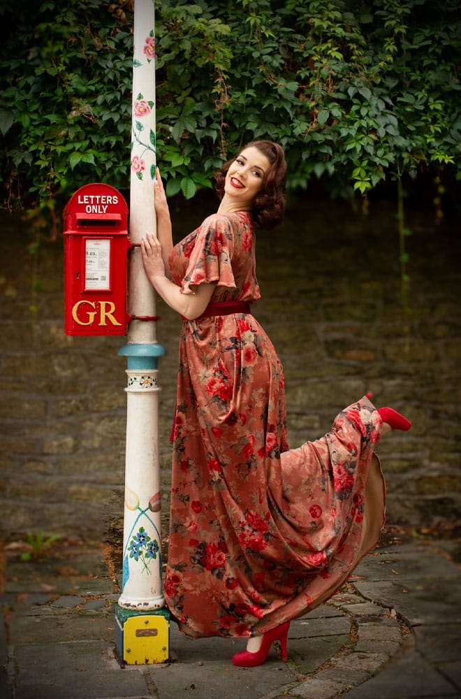 Autumn Rose Velvet Claudia Gown image 1