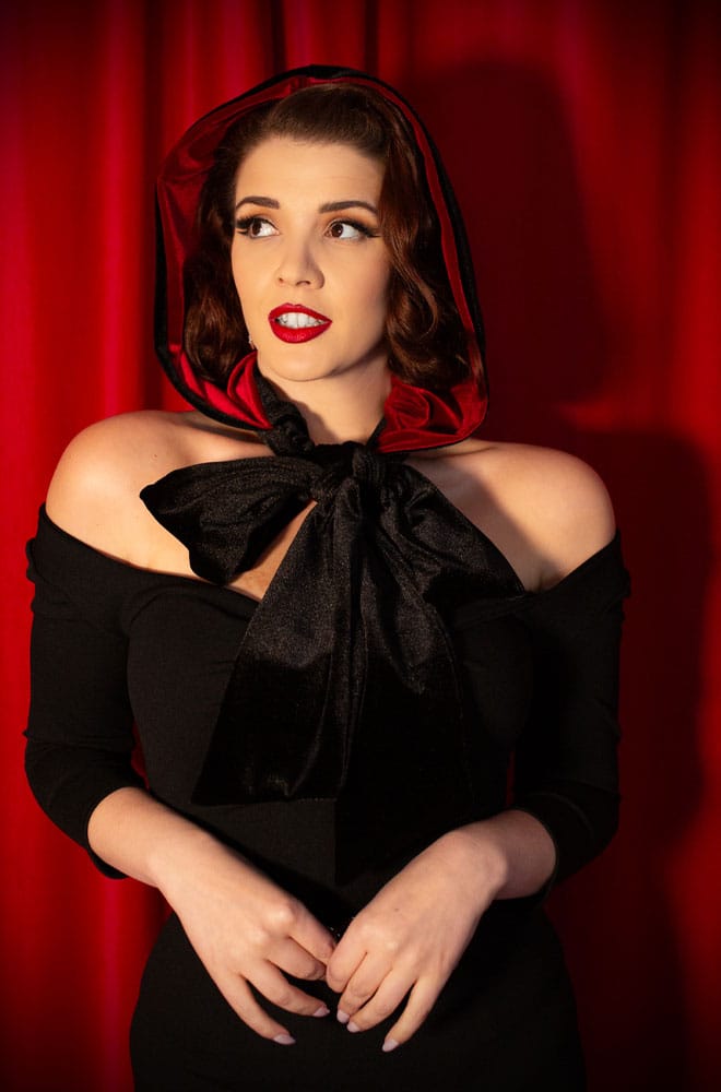 Black Velvet Alexandra Hood image 3