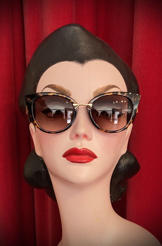 Tortoiseshell Teddy Sunglasses image 1