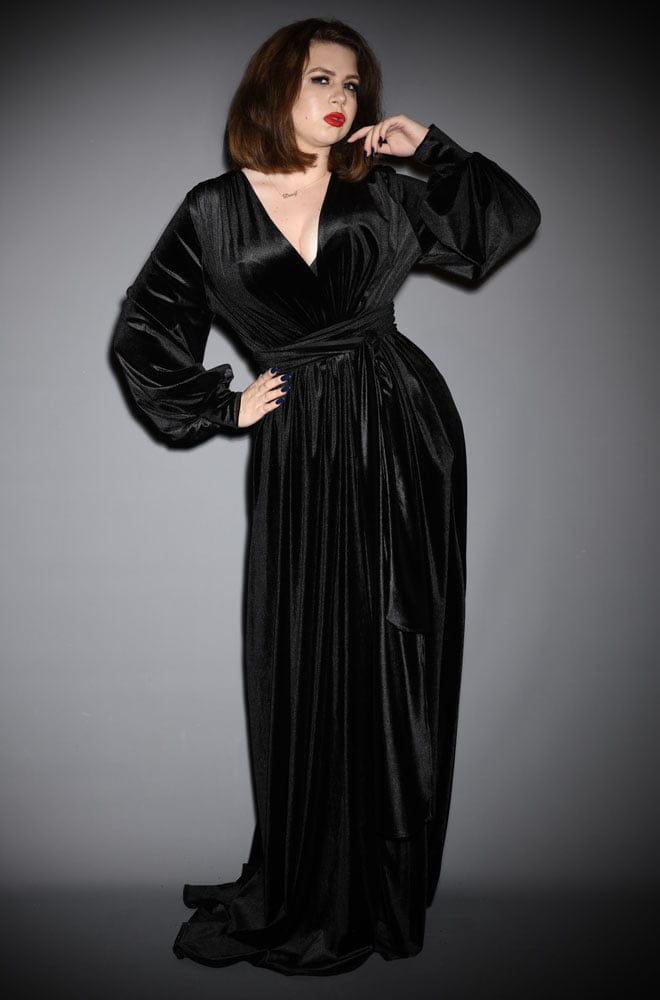 Black Velvet Claudia Gown image 5