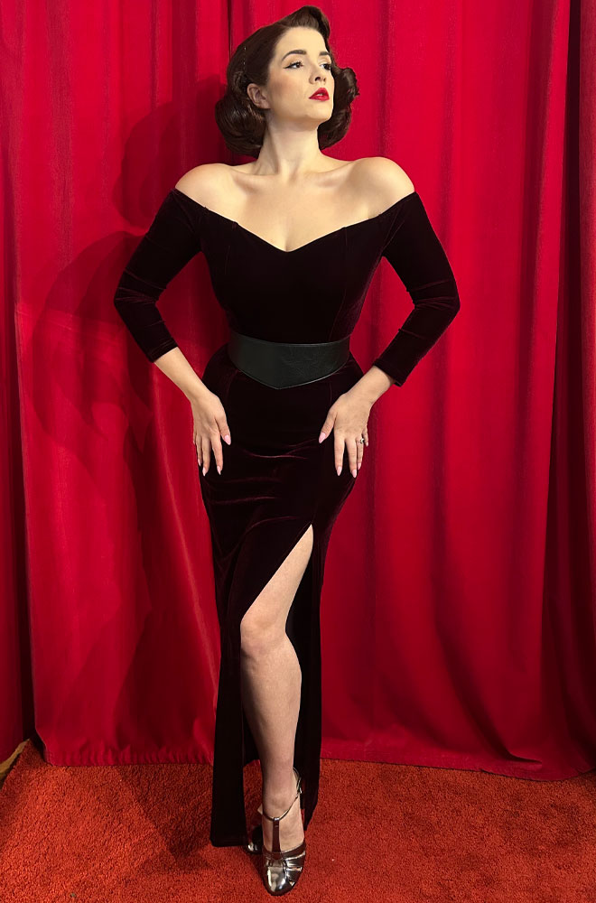 Amalia Velvet Gown