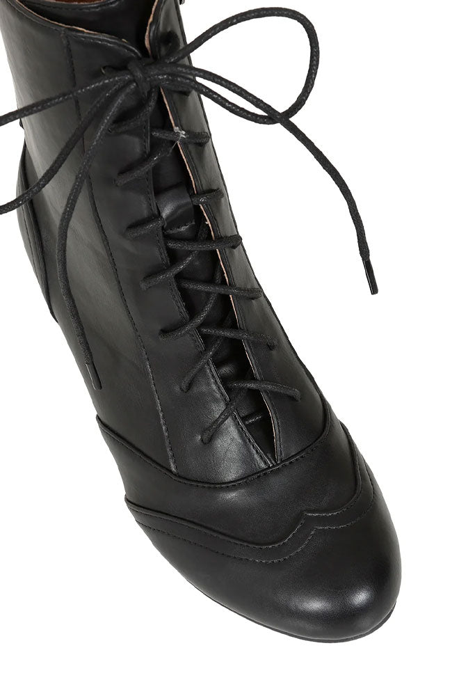 Belle Boots