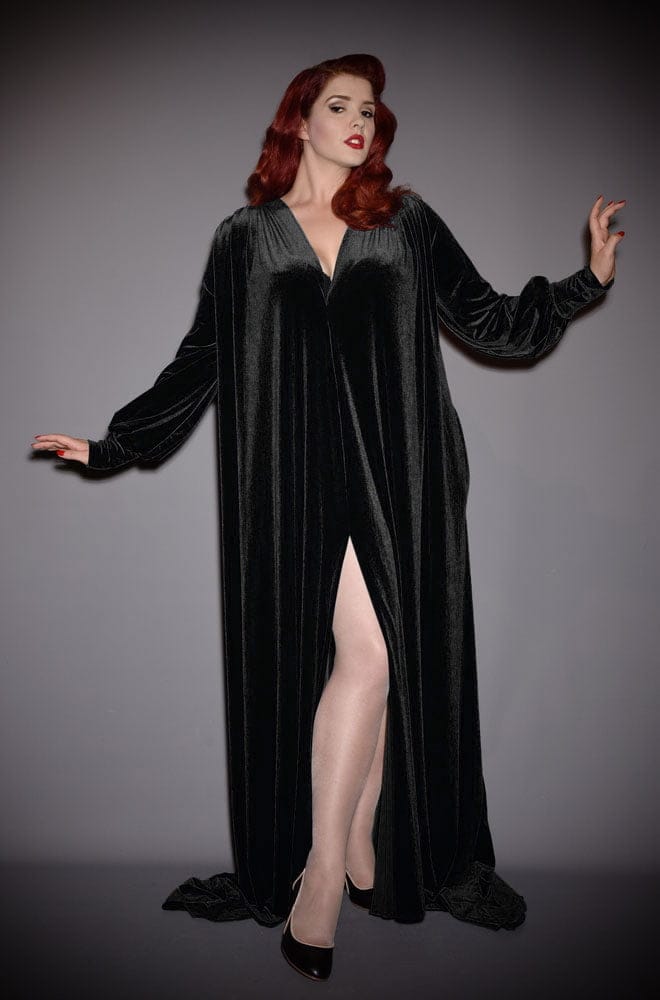 Black Velvet Claudia Gown image 6