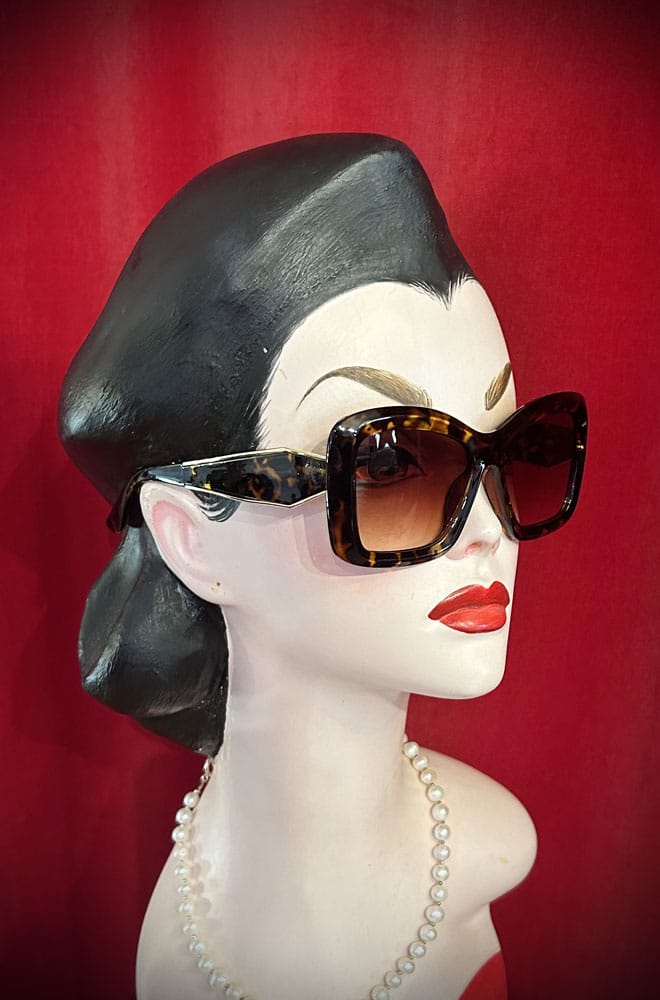 Tortoiseshell Lulu Sunglasses image 0