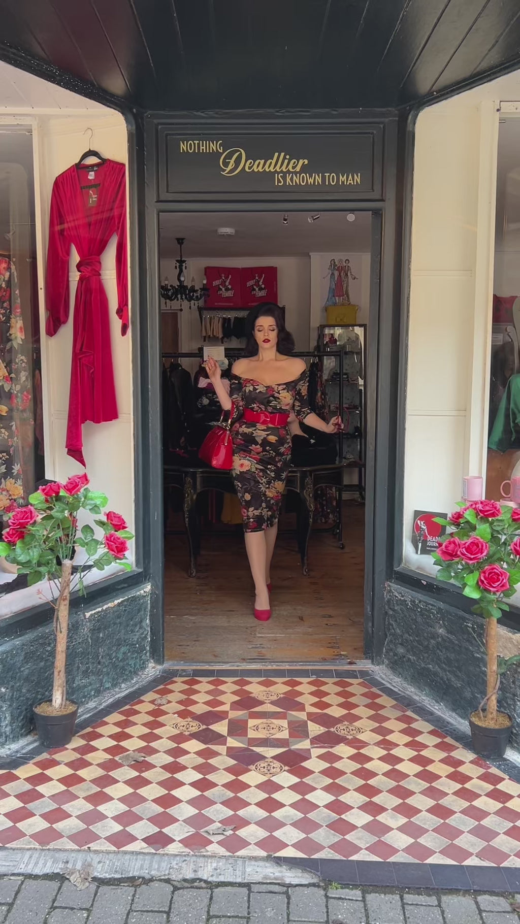 Winter Rose Velvet Bettina Wiggle Dress
