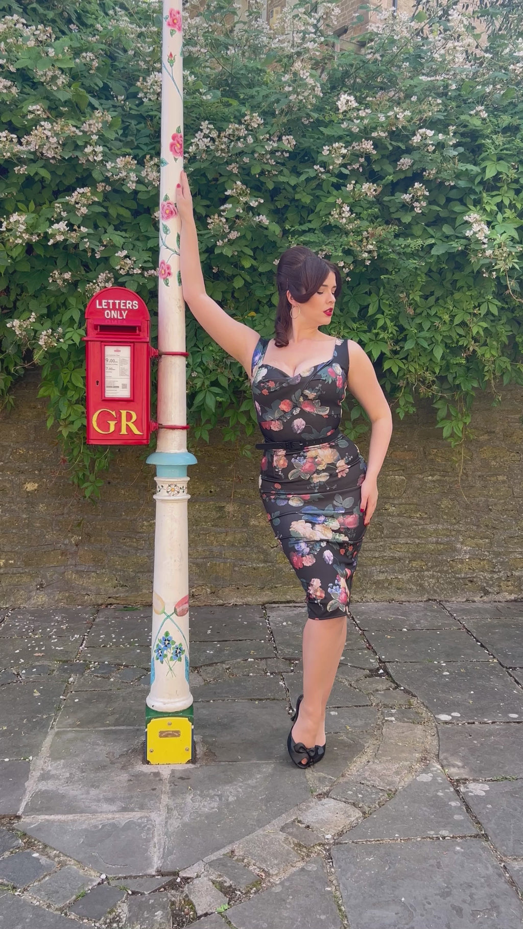 Bettie Baroque Wiggle Dress