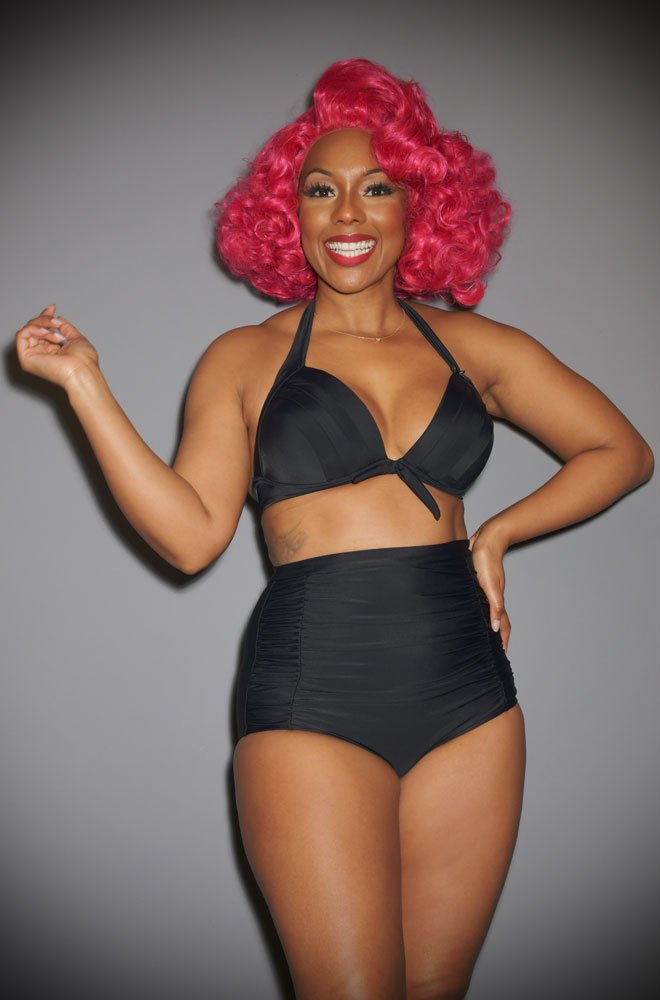 The Black Monroe Bikini Top is sultry and bewitching retro swimwear. Turn heads in this knockout vintage-inspired bikini!