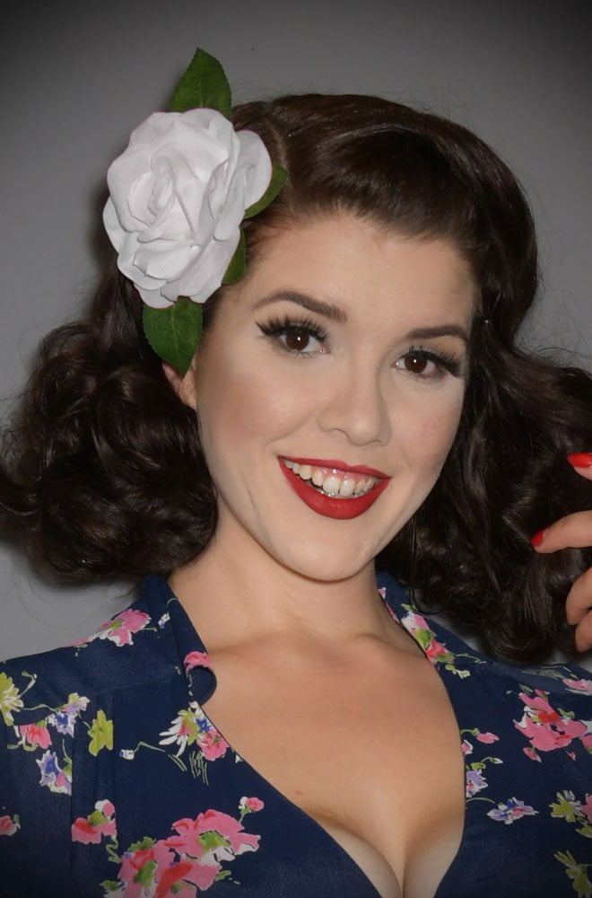White Rose Hair Flower - Add some retro glamour to your look!