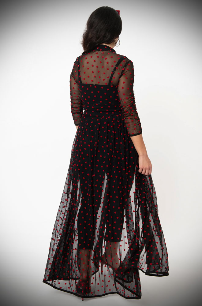 Red Hearts Tallullah Duster. This vintage style, sheer duster is old-fashioned glamour at its best! Unique Vintage UK stockists.