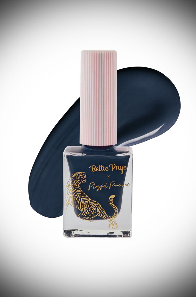 Teal Kink Nail Polish - eco-friendly nail polish, with a long-lasting formula. Vegan and cruelty-free, from the Bettie Page Beauty collection.