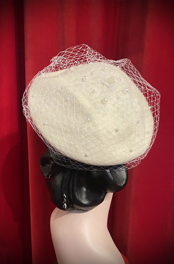Cream Pearl Veiled Beret - a wool-style beret with net & pearl details. Perfect for femme fatales & pinup girls. Vintage style glamour with no effort!